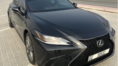 Lexus ES350 F sport 2021