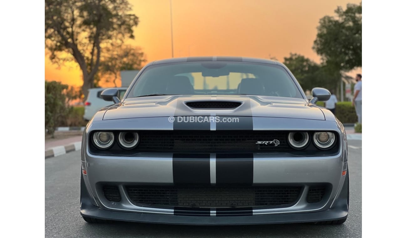 دودج تشالينجر SRT Hellcat 6.2L (717 HP)