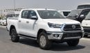 Toyota Hilux 2.7l - LED - MT - Key Start - 4wd - Alloy wheels - Climate control - Seat cooler - Multimedia steeri