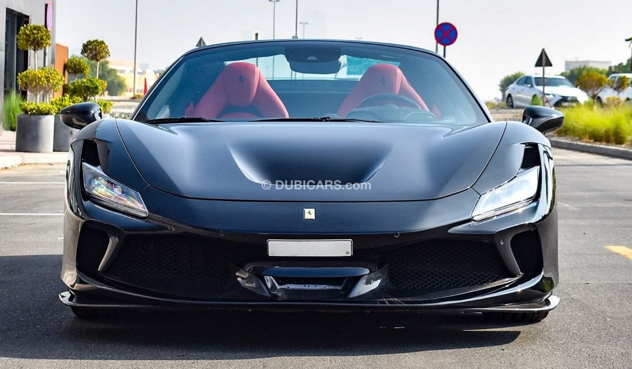 Ferrari F8 Spider 2020 - GCC - Under Warranty - 10,000 KMs only - Wrap in black/ Yellow Original