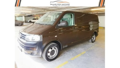 Volkswagen T6 Transporter Volkswagen Transporter LONG Wheel Base AUTOMATIC 2015 Model GCC Specs With Full Service History In P