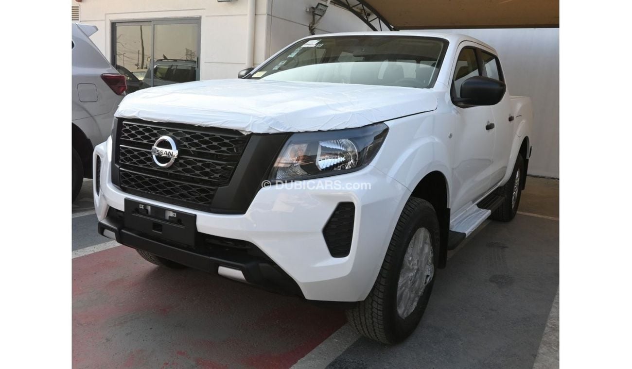 Nissan Navara NISSAN NAVARA 2.5 PETROL SE 4X2 MT DC PLUS