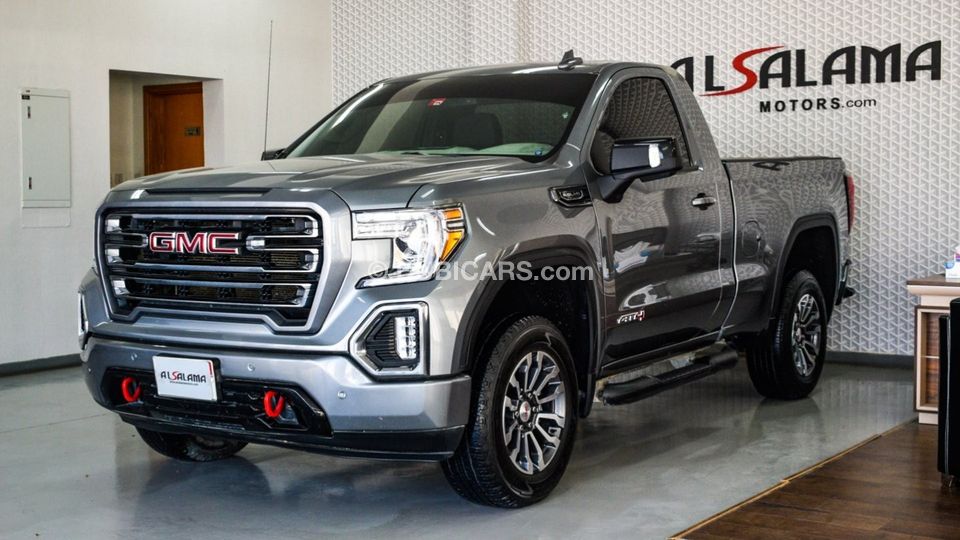 GMC Sierra AT4 5.3L for sale: AED 145,000. Grey/Silver, 2019