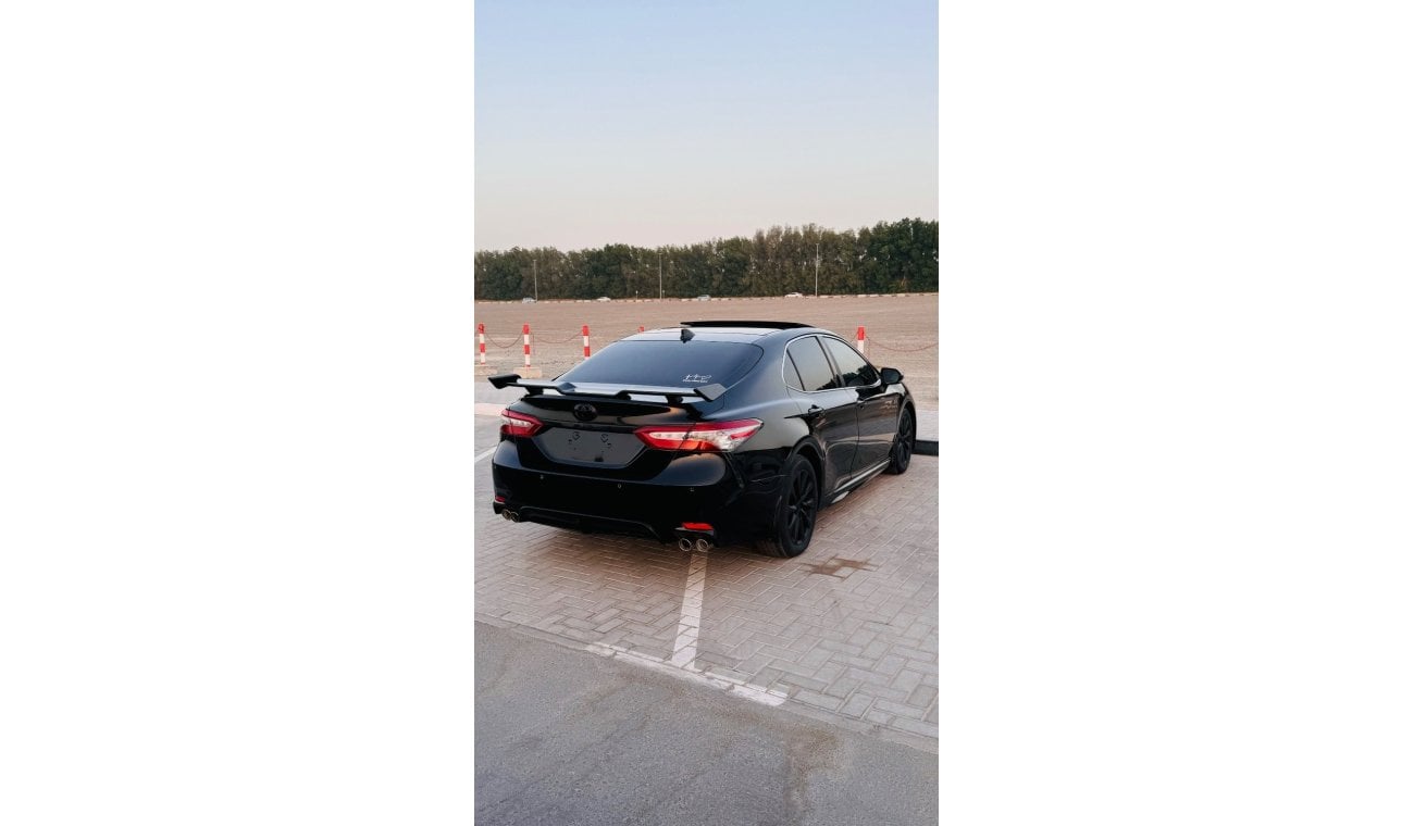 Toyota Camry XSE 2.5L Gasoline.front wheel drive .5seats.