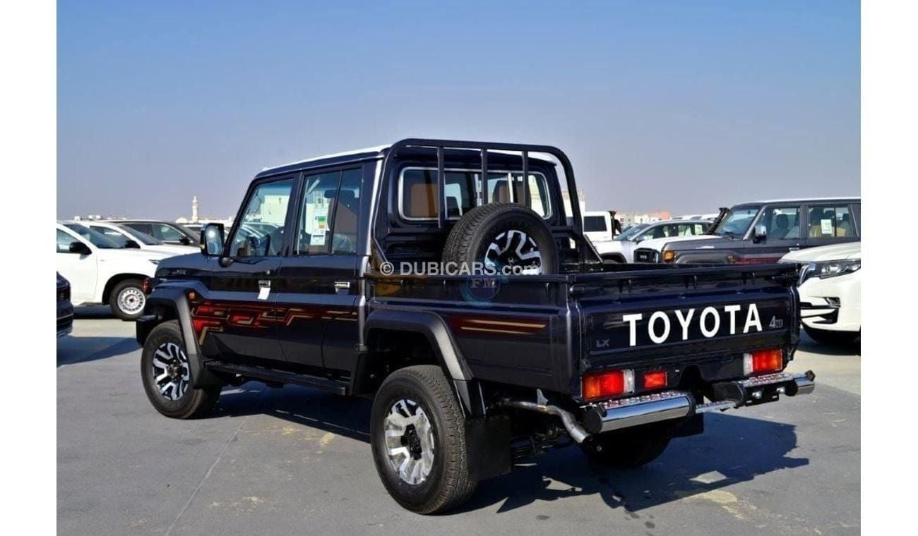 Toyota Land Cruiser Pick Up 79 Double Cabin LX-Z 2.8L Diesel 4WD 5 Seater Automatic