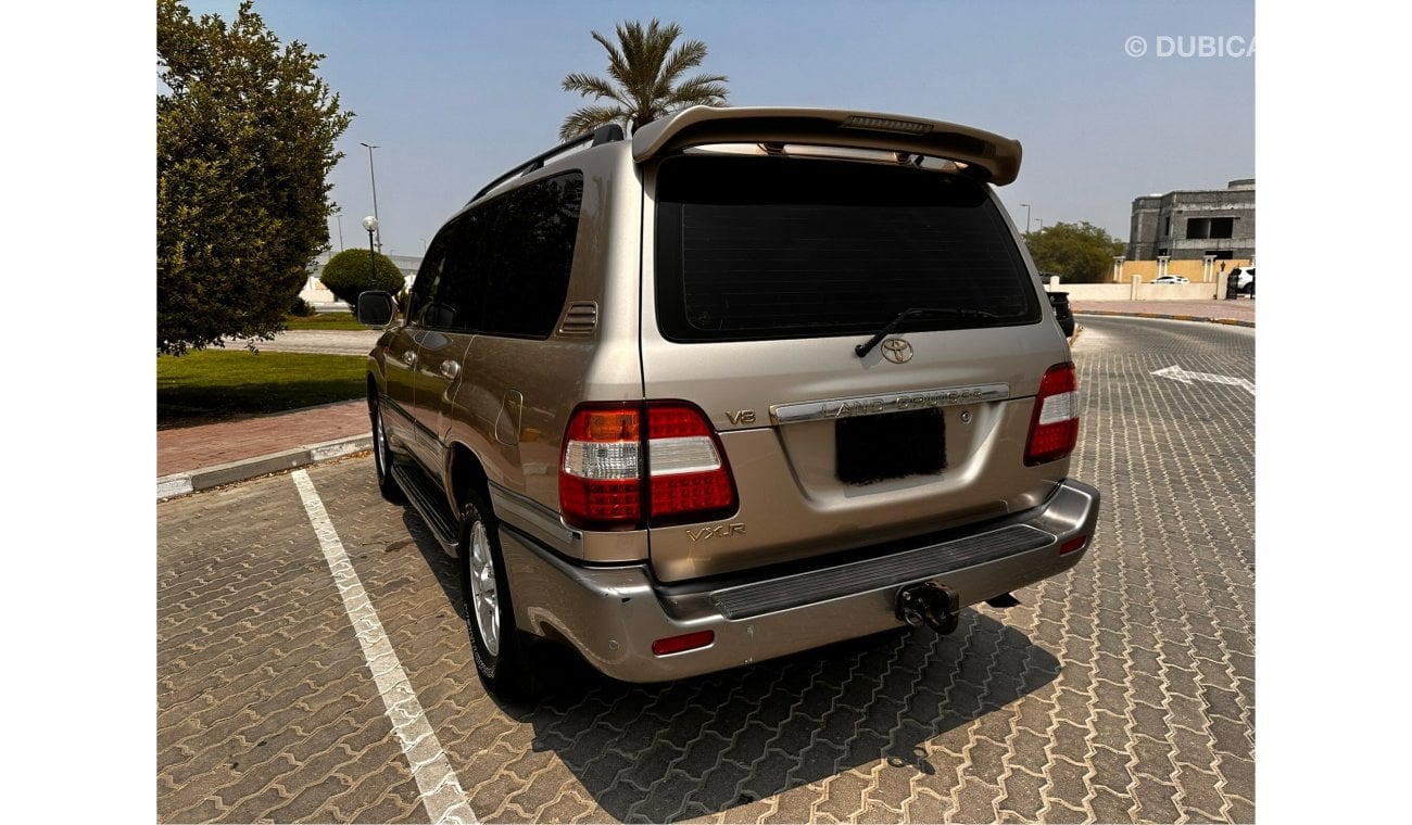 Toyota Land Cruiser VXR