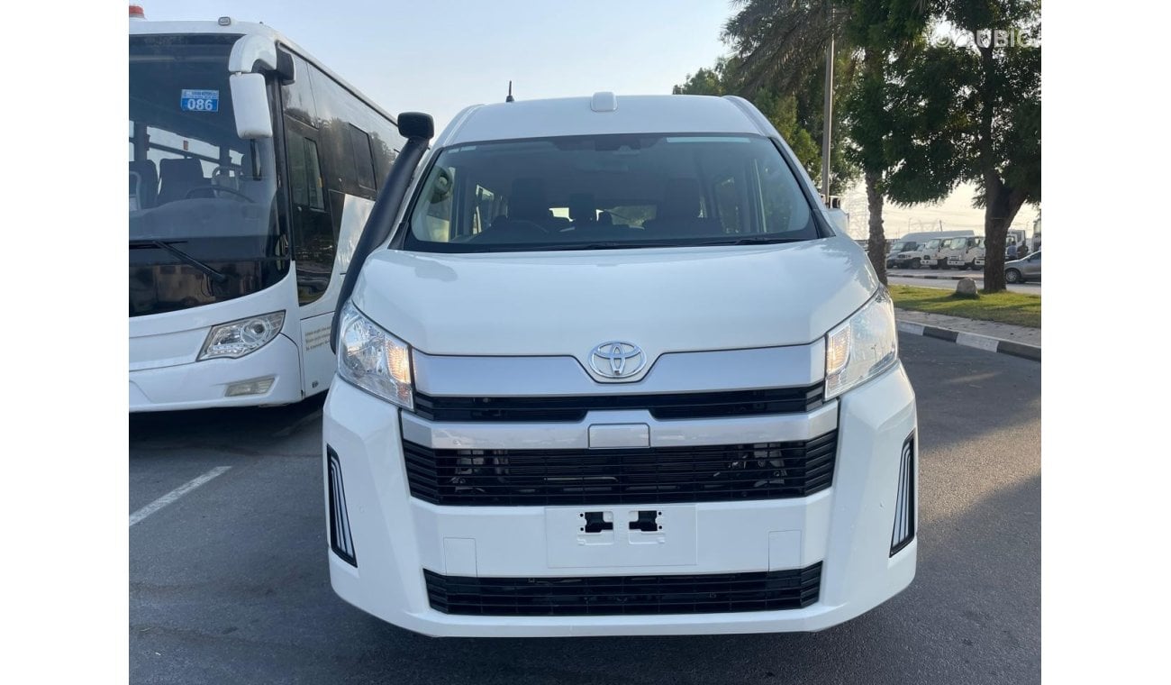 Toyota Hiace DLS -High Roof Commuter English