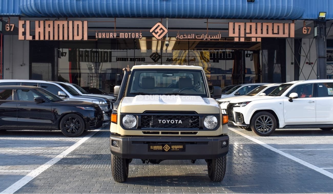 Toyota Land Cruiser Pick Up TOYOTA LC PU SINGLE CABIN LX-G ,4.0L PETROL ,A/T,MY24