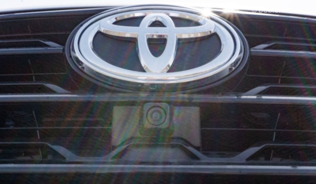 تويوتا فورتونر Toyota Fortuner 4.0L petrol Full option AT 2024 model