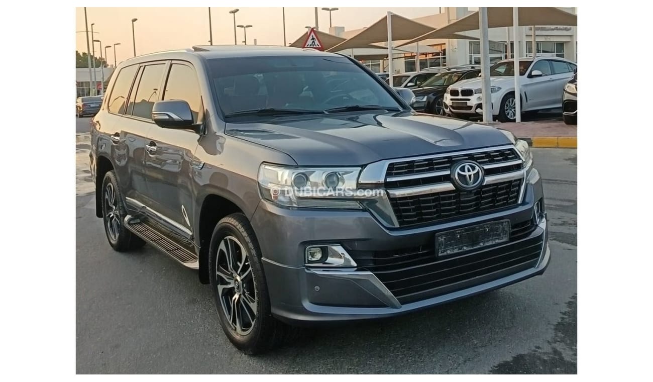 Toyota Land Cruiser 2009 vxr v8 change 2021