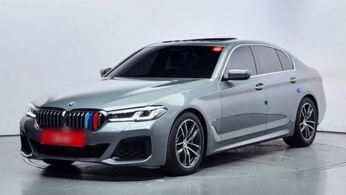 بي أم دبليو 520i M Sport