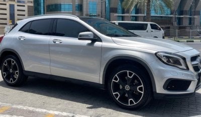 Mercedes-Benz GLA 250