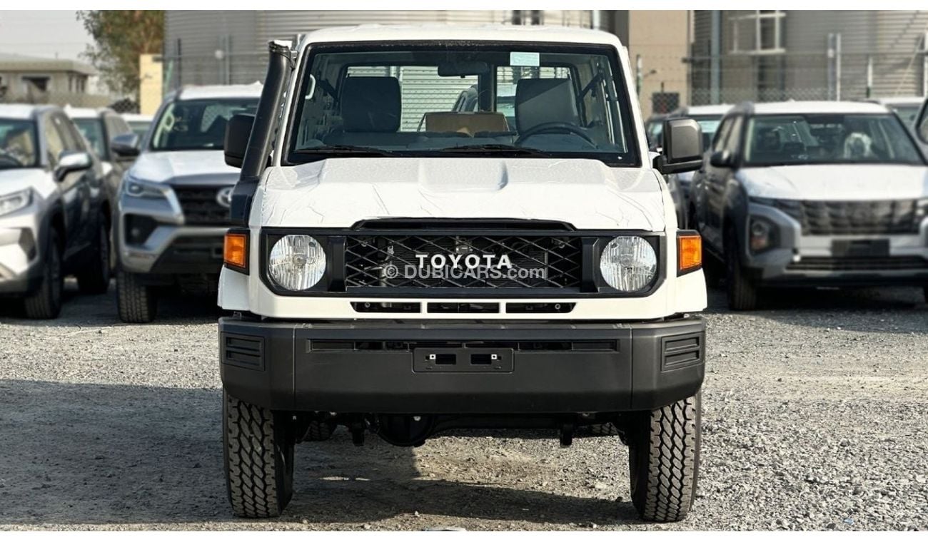 تويوتا لاند كروزر هارد توب Land cruiser  lc76 hardtop 5doors 4.2L DIESEL V6 MY2024 FOR EXPORT ONLY