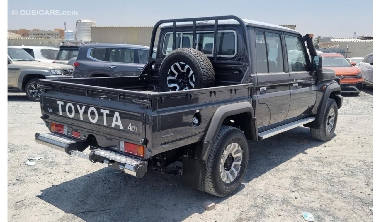 تويوتا لاند كروزر بيك آب Toyota LC 79 DC 4.0 Petrol V6 Automatic