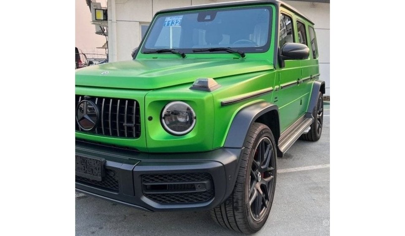 Mercedes-Benz G 63 AMG MERCEDES BENZ G 63 V8