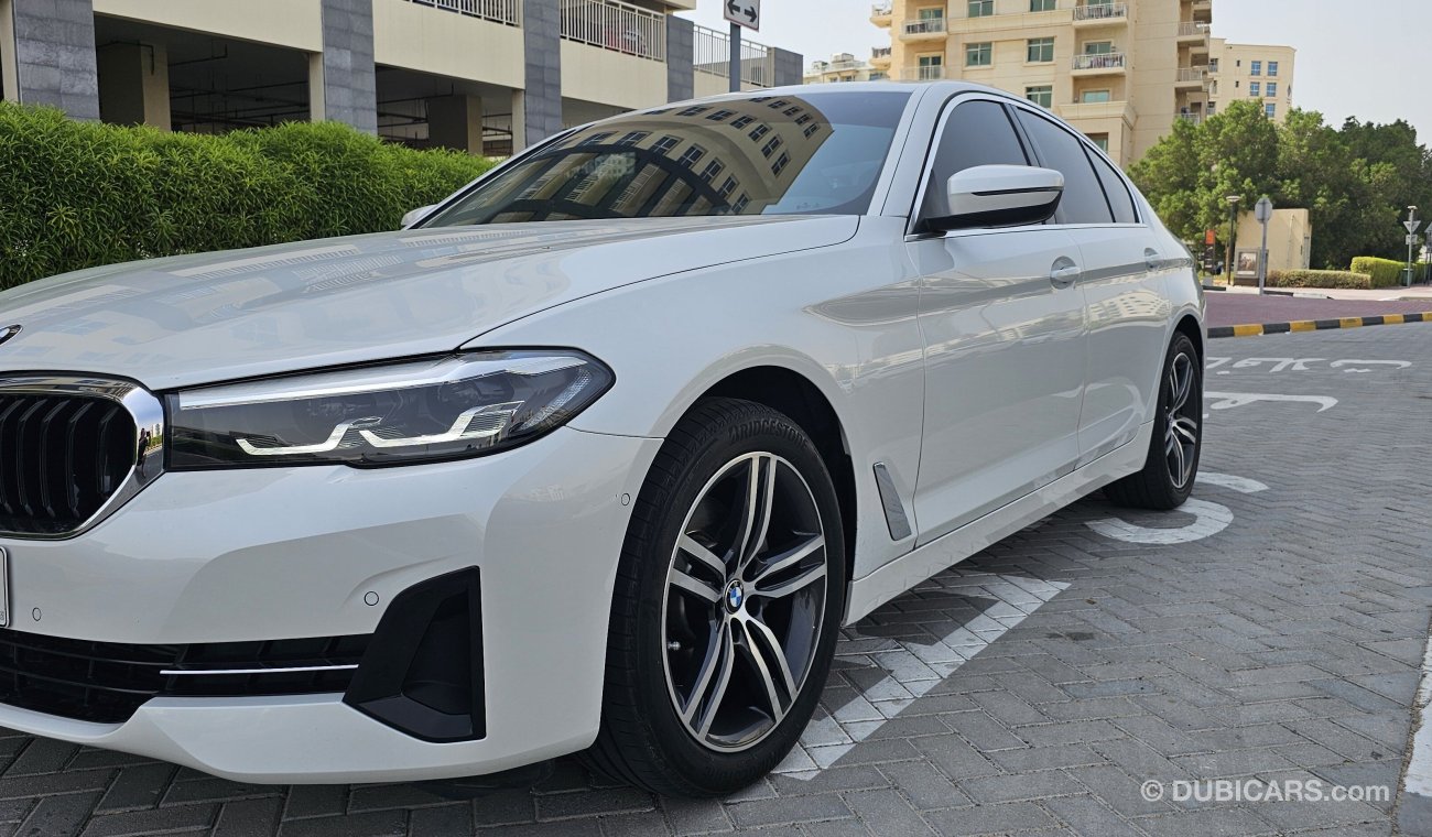 BMW 520i under warranty till 2026