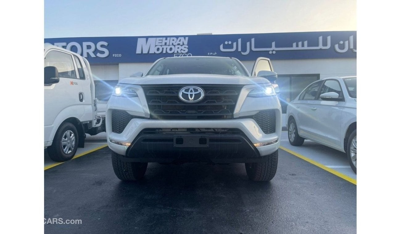 تويوتا فورتونر FORTUNER 2.7L PETROL