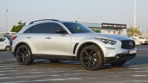 إنفينيتي QX70 INFINITY QX70S 3.7L V6 2015