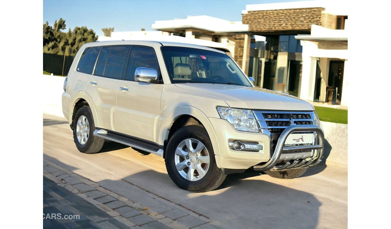 Mitsubishi Pajero GLS 3.5L (186 HP) (5 Seater) AED 730 PM | MITSUBISHI PAJERO 3.5L V6 GLS | MINT CONDITION | GCC | 4WD