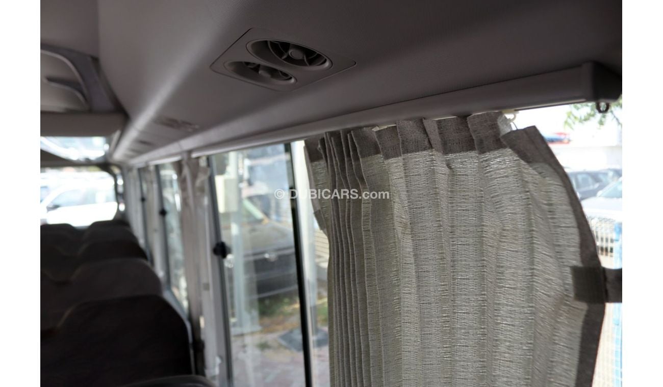 Toyota Coaster 4.2 DSL MANUAL BUS 30 SEATS