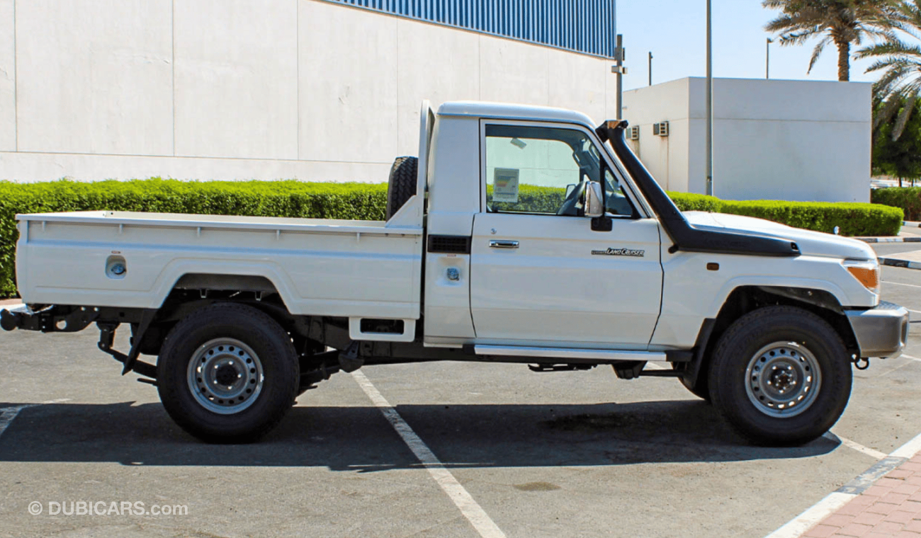 تويوتا لاند كروزر بيك آب LAND CRUISER LC79 4.5L V8 DIESEL 2023