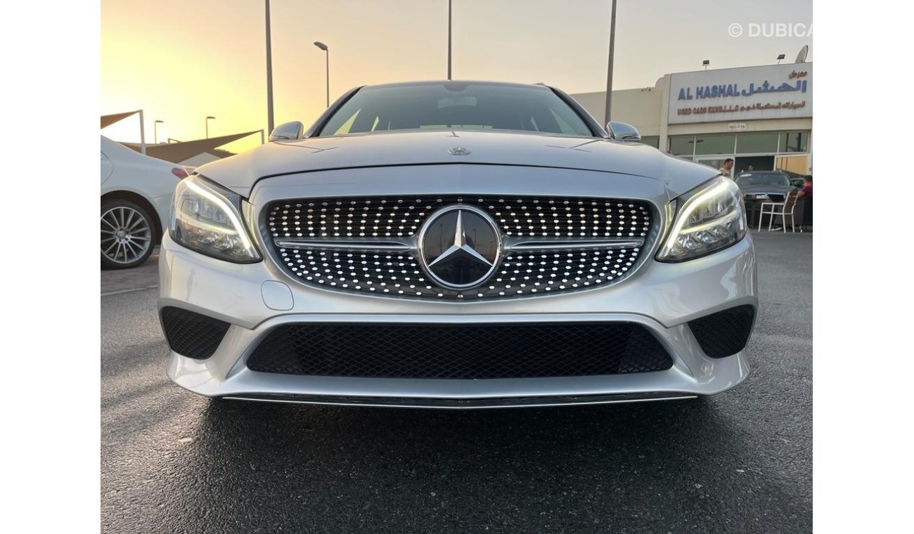 مرسيدس بنز C 300 بريميوم