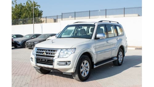 Mitsubishi Pajero GLS Mid AED 1498 PM | 2022 | SUNROOF | GCC | WARRANTY