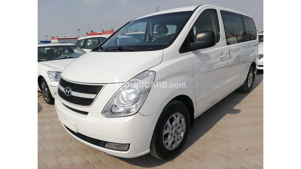 Hyundai H-1 H1 2010 Model GCC Space Excellents Conditions 100% free ...