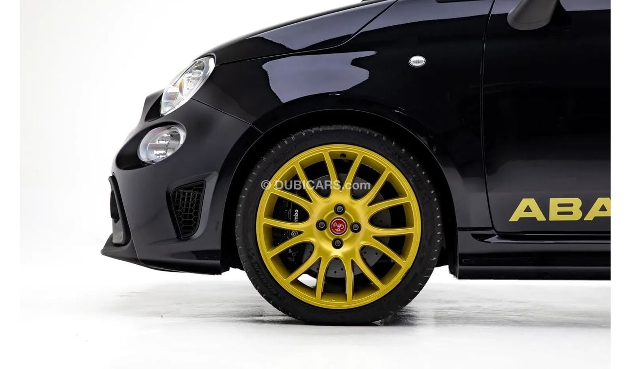 Abarth 595 - Scorpioneoro - GCC Spec - With Warranty