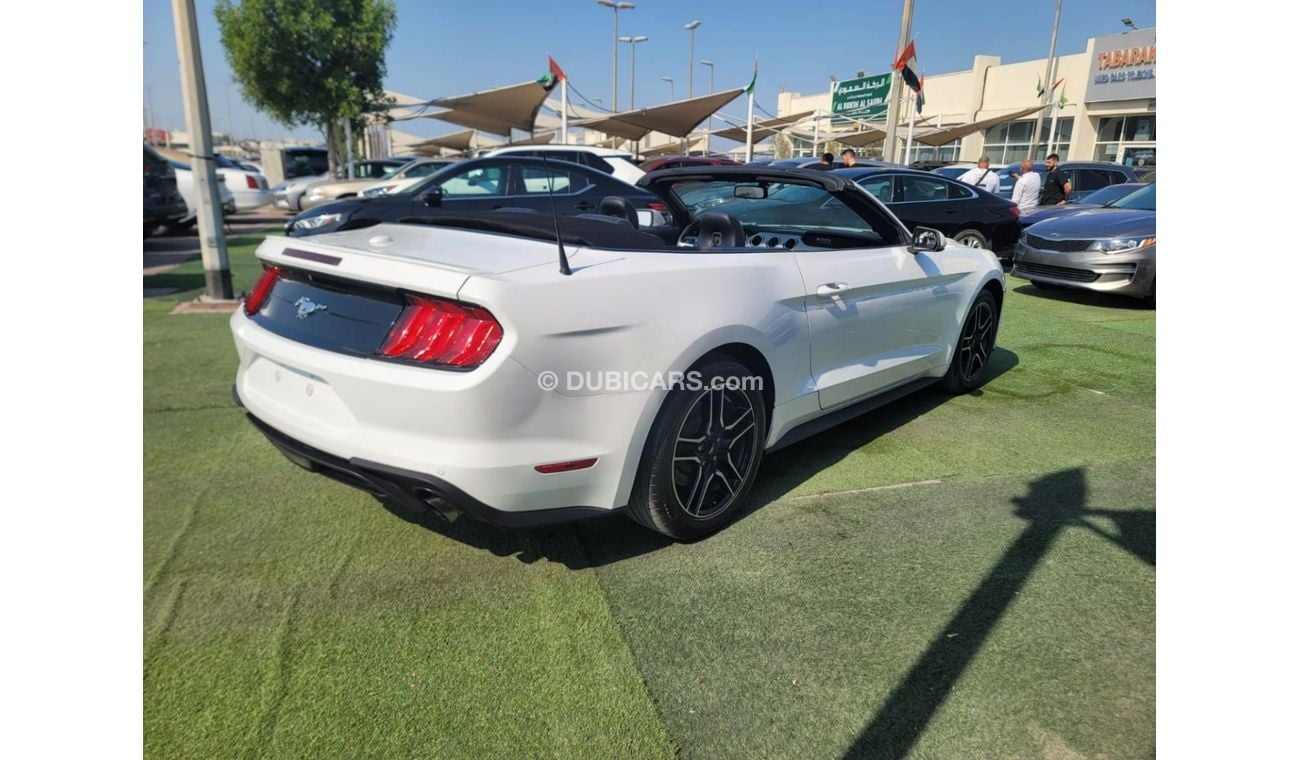 Ford Mustang convertible