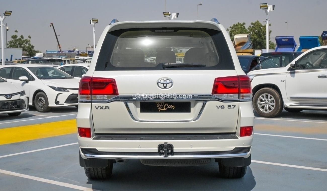 تويوتا لاند كروزر LAND CRUISER VXR GCC 2021