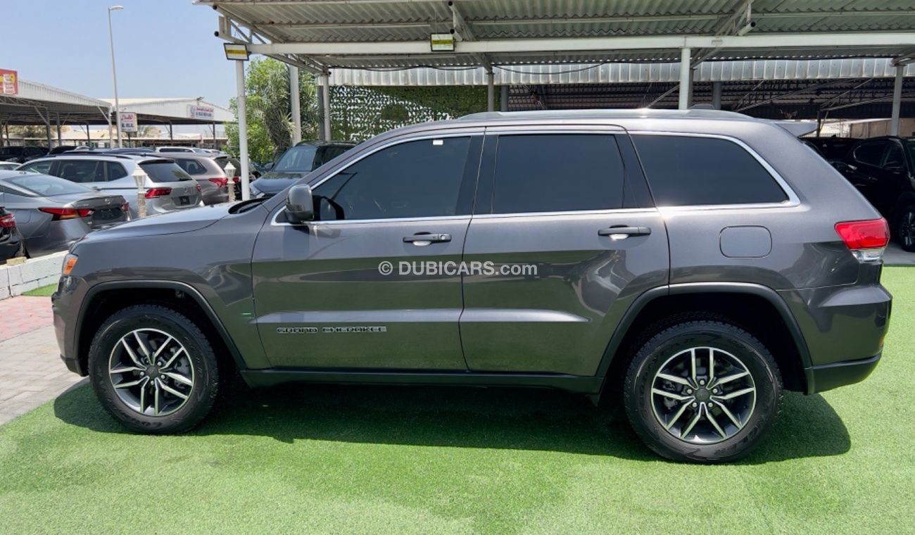 Jeep Grand Cherokee Laredo