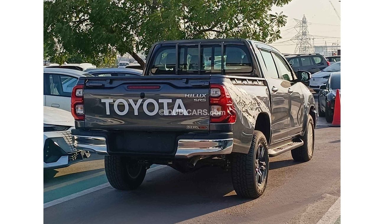 Toyota Hilux Wide Body, 2.4L Diesel, 4X4, M/T, Power lock / Windows / DVD CAM (CODE # HDDWMM2)