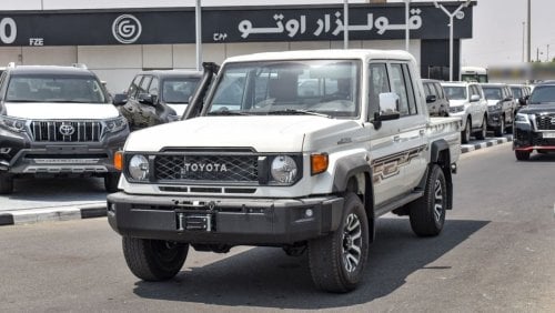 تويوتا لاند كروزر بيك آب 4.0l - AT - Fog Lamp - Winch - Alloy Wheel - Snorkel - Leather Seats - Central Lock - Power Window