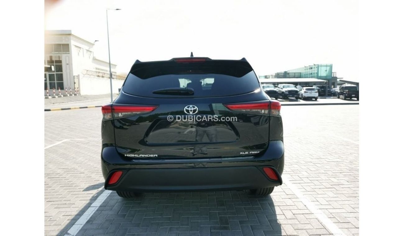 Toyota Highlander Toyota Highlander XLE - 2023 - Black