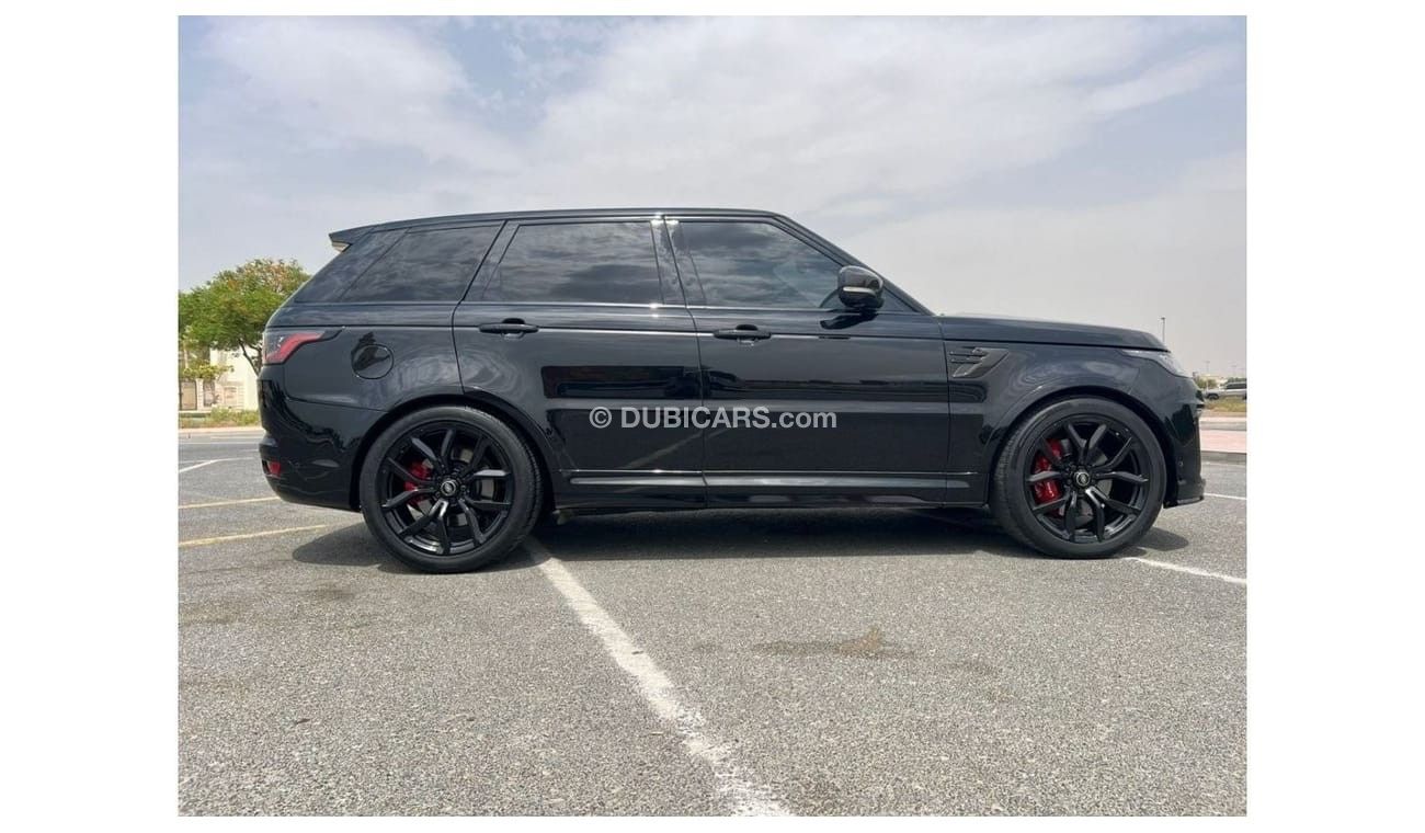 Land Rover Range Rover Sport 2018 Land Rover Range Rover SVR Full Carbon Limited Edition   - Immaculate Condition - 54,000 Km