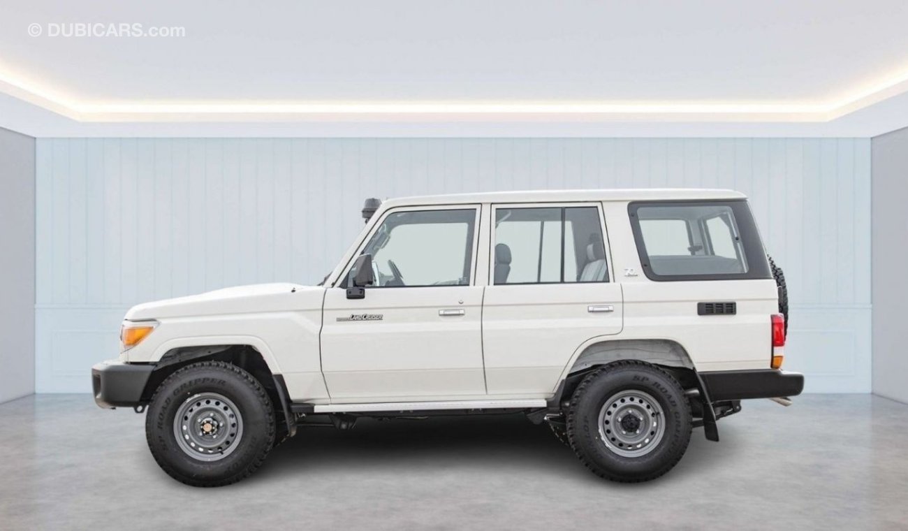 تويوتا لاند كروزر هارد توب 2023 TOYOTA LC76 LX V6 4.2L M/T - EXPORT ONLY