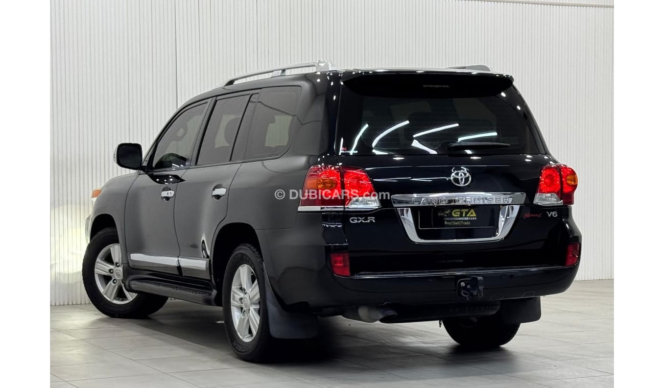 تويوتا لاند كروزر GXR 4.0L (271 HP) AWD 2014 Toyota Land Cruiser GXR V6, Service History, Excellent Condiiton, 8 Seate