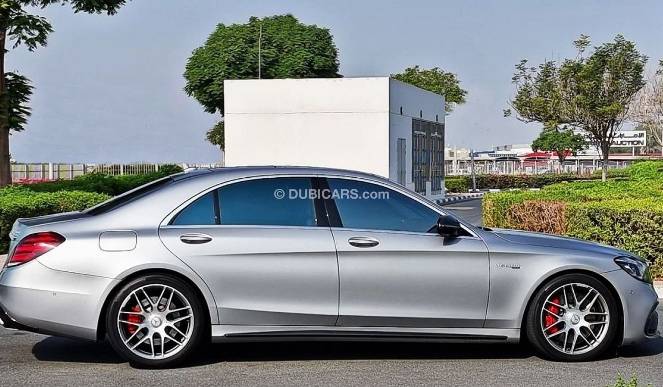 Mercedes-Benz S 63 AMG special color - fully loaded - long wheel base - rear fully automated seats - laptop table