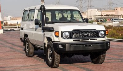 Toyota Land Cruiser Hard Top 4.0L V6 A/T