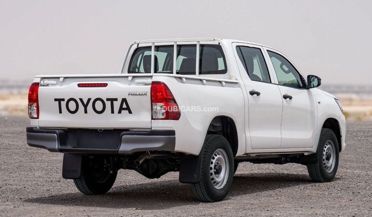 تويوتا هيلوكس Toyota Hilux 2.4L Diesel V4 MT P.Window MY2024