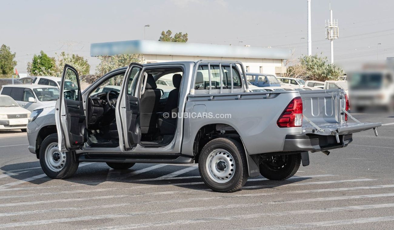 Toyota Hilux TOYOTA HILUX DC 2.4D MT 4X4 P.WINDOW MY2024 – SILVER