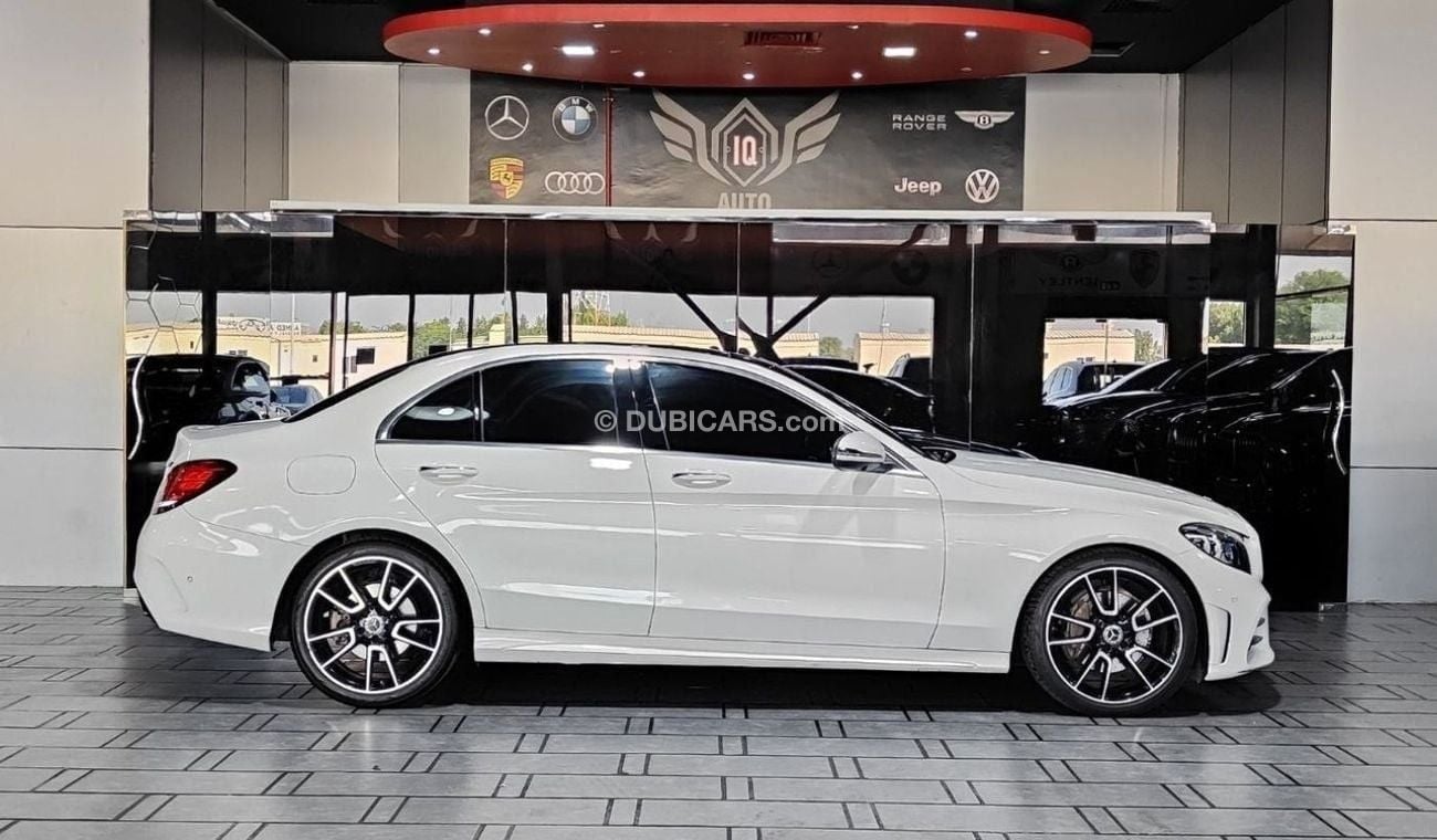 Mercedes-Benz C200 AMG Pack AED 1,900 P.M | 2019 MERCEDES-BENZ C200 AMG KIT | UNDER WARRANTY | FSH | FULL PANORAMIC VIE