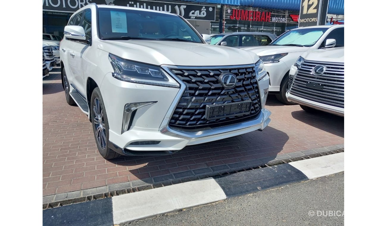 لكزس LX 570 LEXUS LX570 4 YEARS WARRANTY FROM ALFUTTAIM