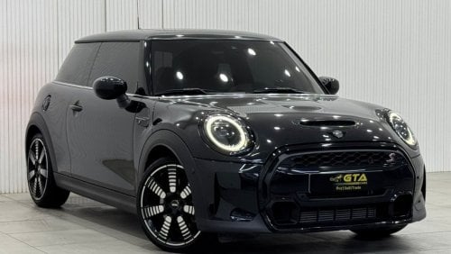 ميني كوبر إس 2023 Mini Cooper S, Jan 2027 Mini Warranty, 2026 Mini Service Pack, Very Low Kms, GCC