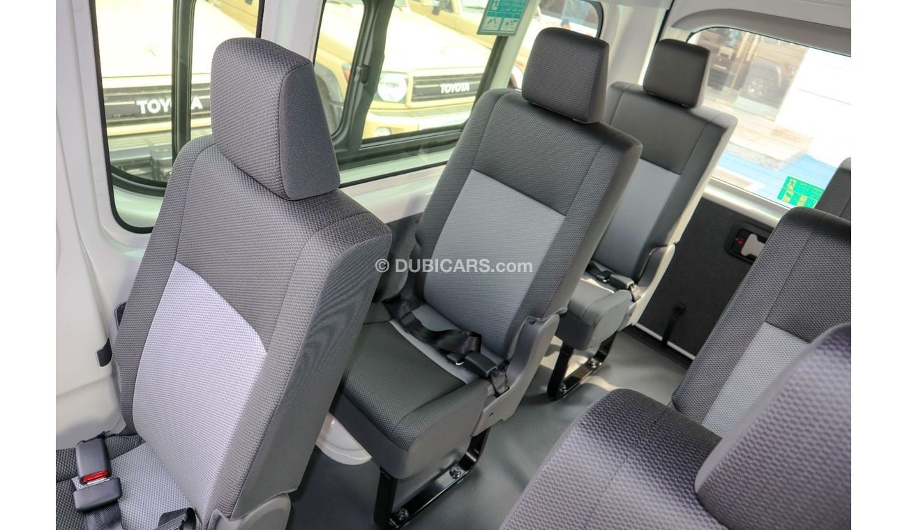 New toyota hiace 2024 Automatic Patrol Passenger 2024 for sale in Dubai