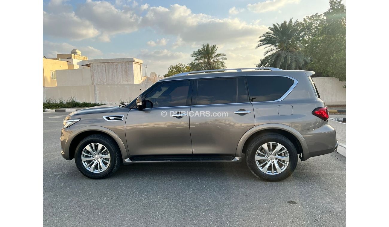 Infiniti QX80 4x4