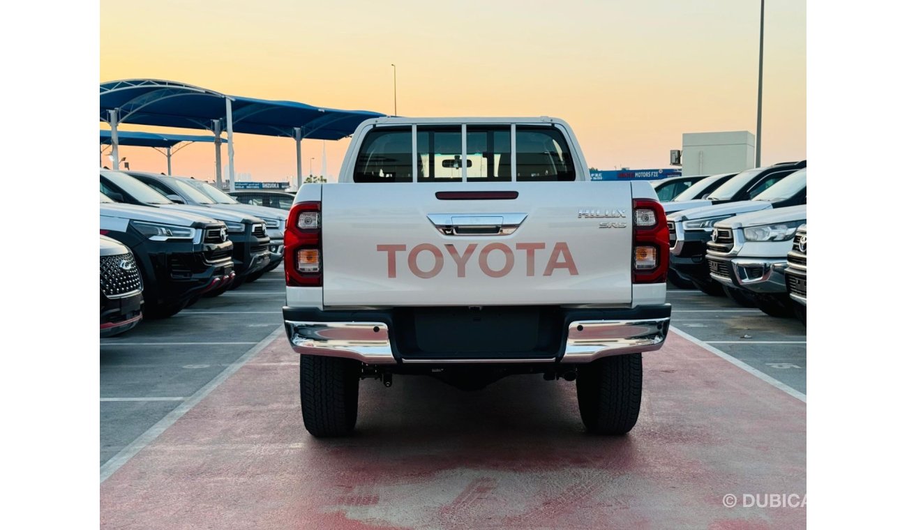 Toyota Hilux TOYOTA HILUX 4.0 AT FENDER WHITE 2025