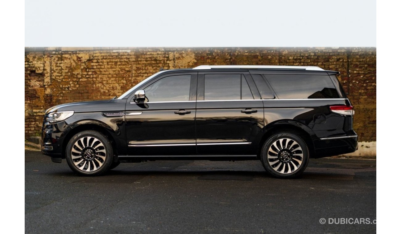 Lincoln Navigator Presidential  3.5 | This car is in London and can be shipped to anywhere in the world