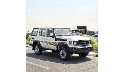 Toyota Land Cruiser Hard Top 2024 LC76 4.0L Full option AT